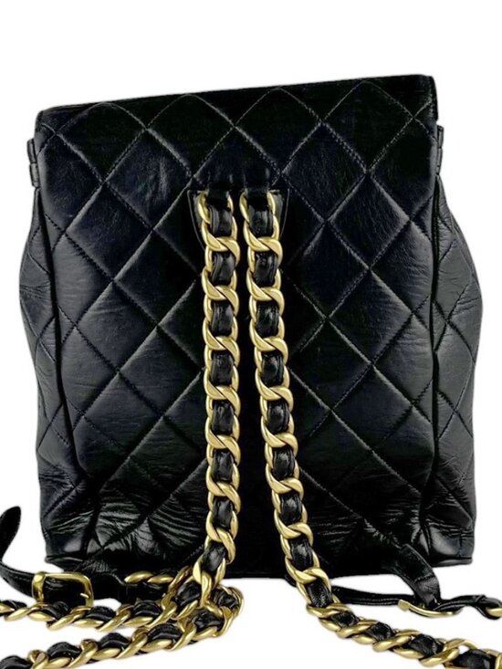 CHANEL Matelasse Backpack Black/Gold Leather/Metal - main image 5